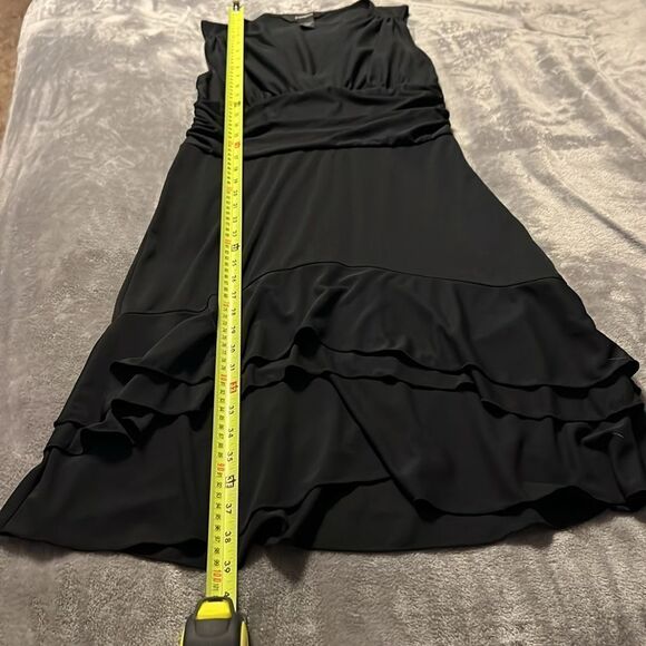 Express Black Dress - Picture 2 of 5